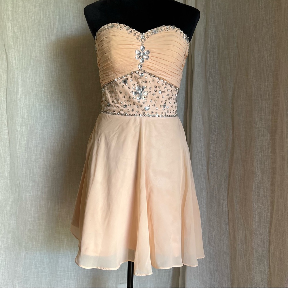 Light Pink Mini Formal Dress.